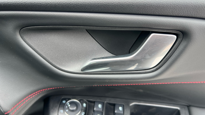 Ford Puma 1.0 EcoBoost Hybrid mHEV ST-Line 5dr Petrol Hatchback